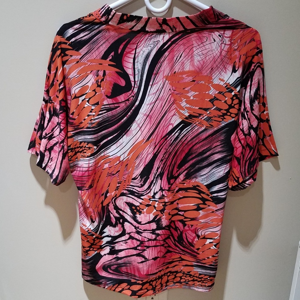 Multi-Color Gathered Front Blouse - Picture 2 of 3